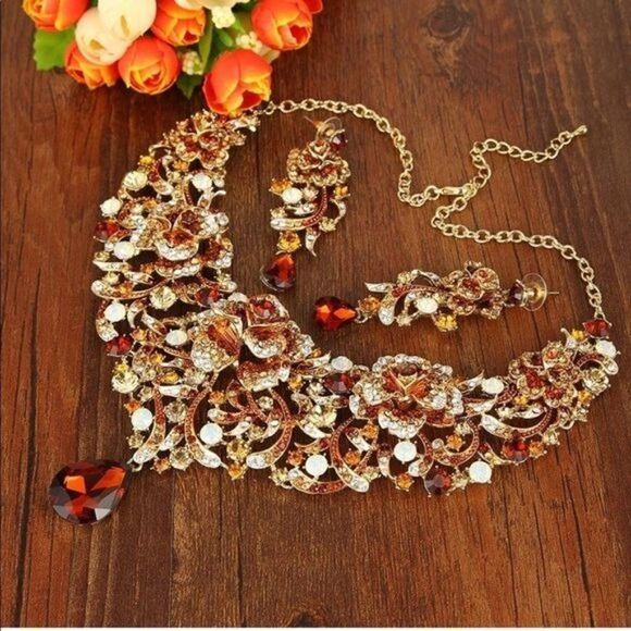 Yellow Gold and Topaz Austrian Crystal Rose Flower Bib Necklace and Earrings Set - Picture 5 of 7